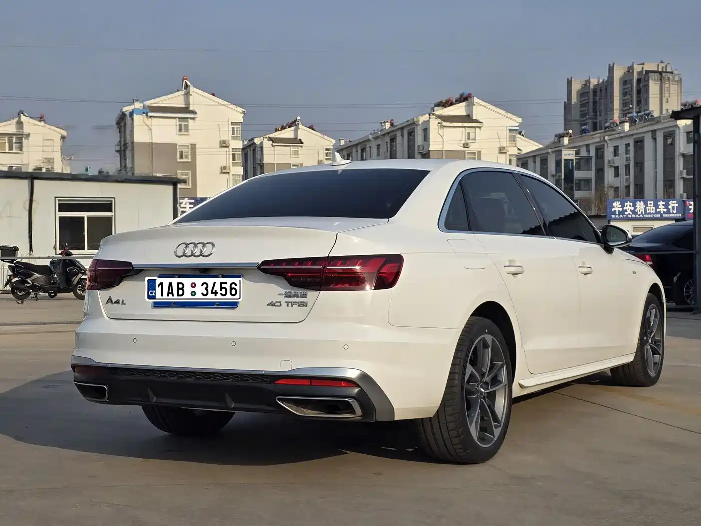 AUDI A4L