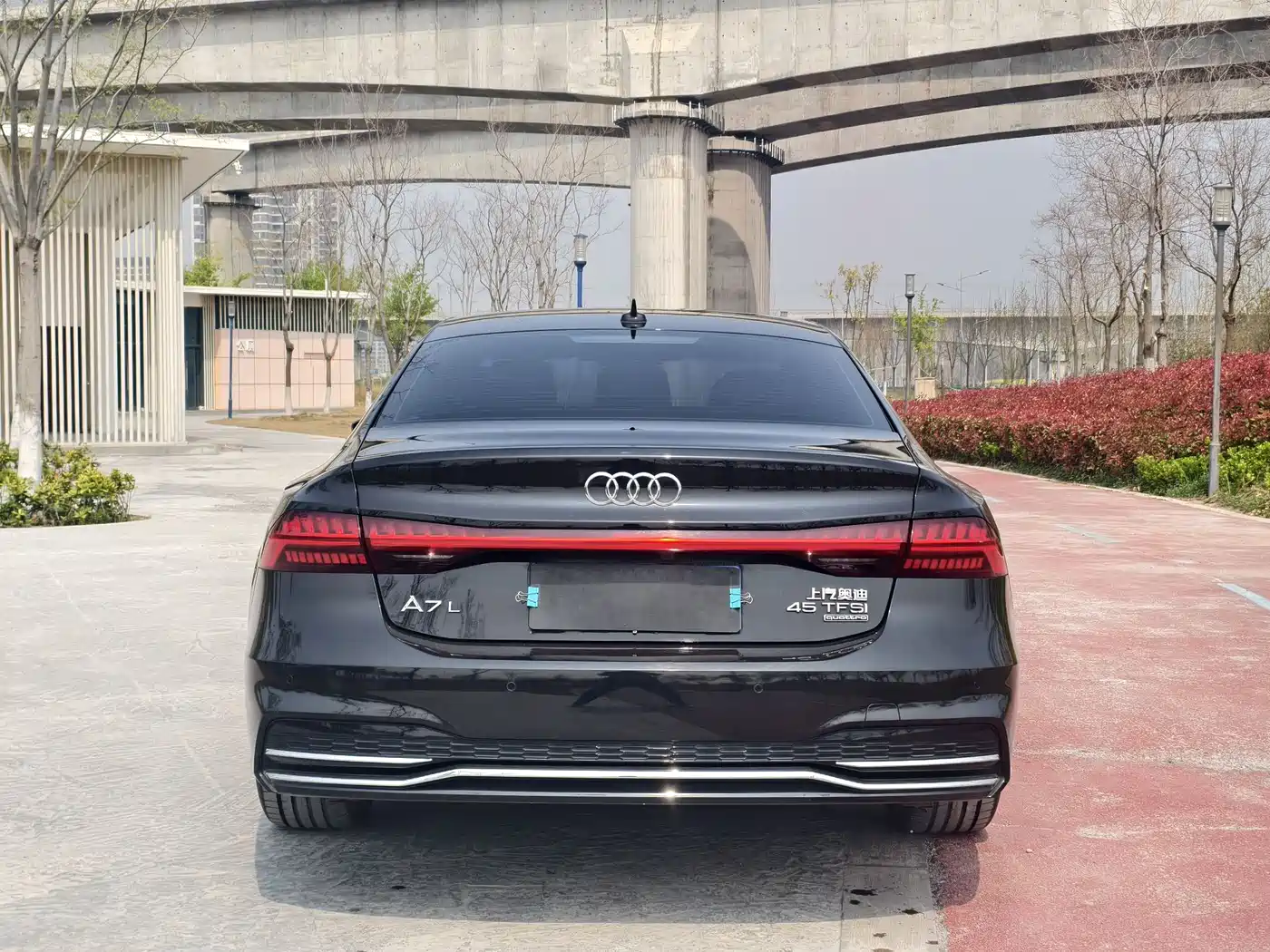 AUDI A7L