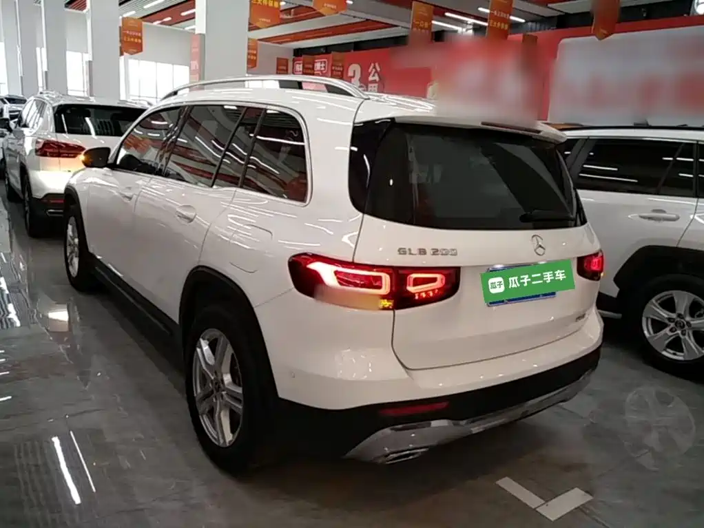 Фото 23 - Mercedes-Benz GLB
