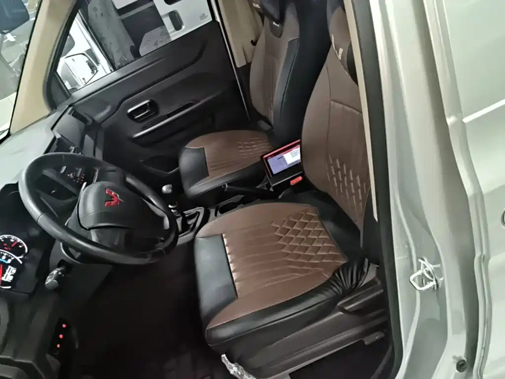 Wuling Motors Wuling Hongguang V 2024 2022 1.5L Power Enjoy Edition Electric Power Steering LAR