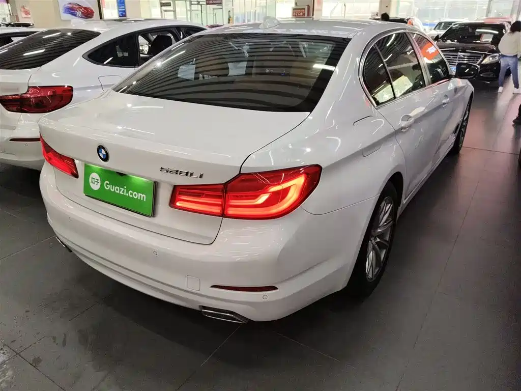 BMW 5 Series 2018 528Li Launch Special Edition фото 7