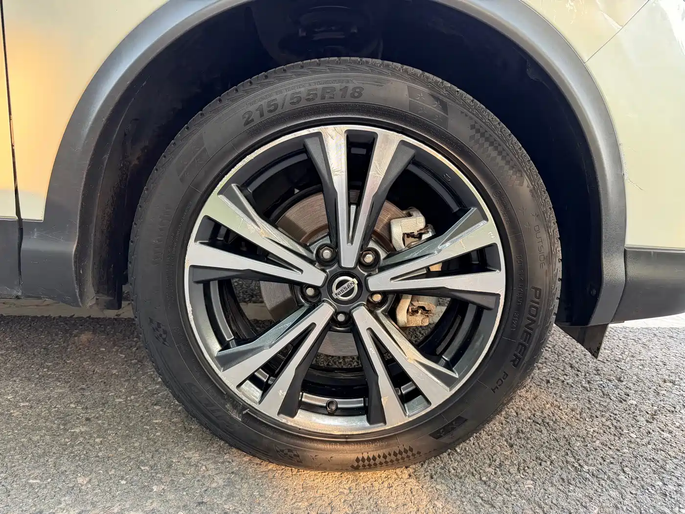 Фото 17 - Nissan Qashqai