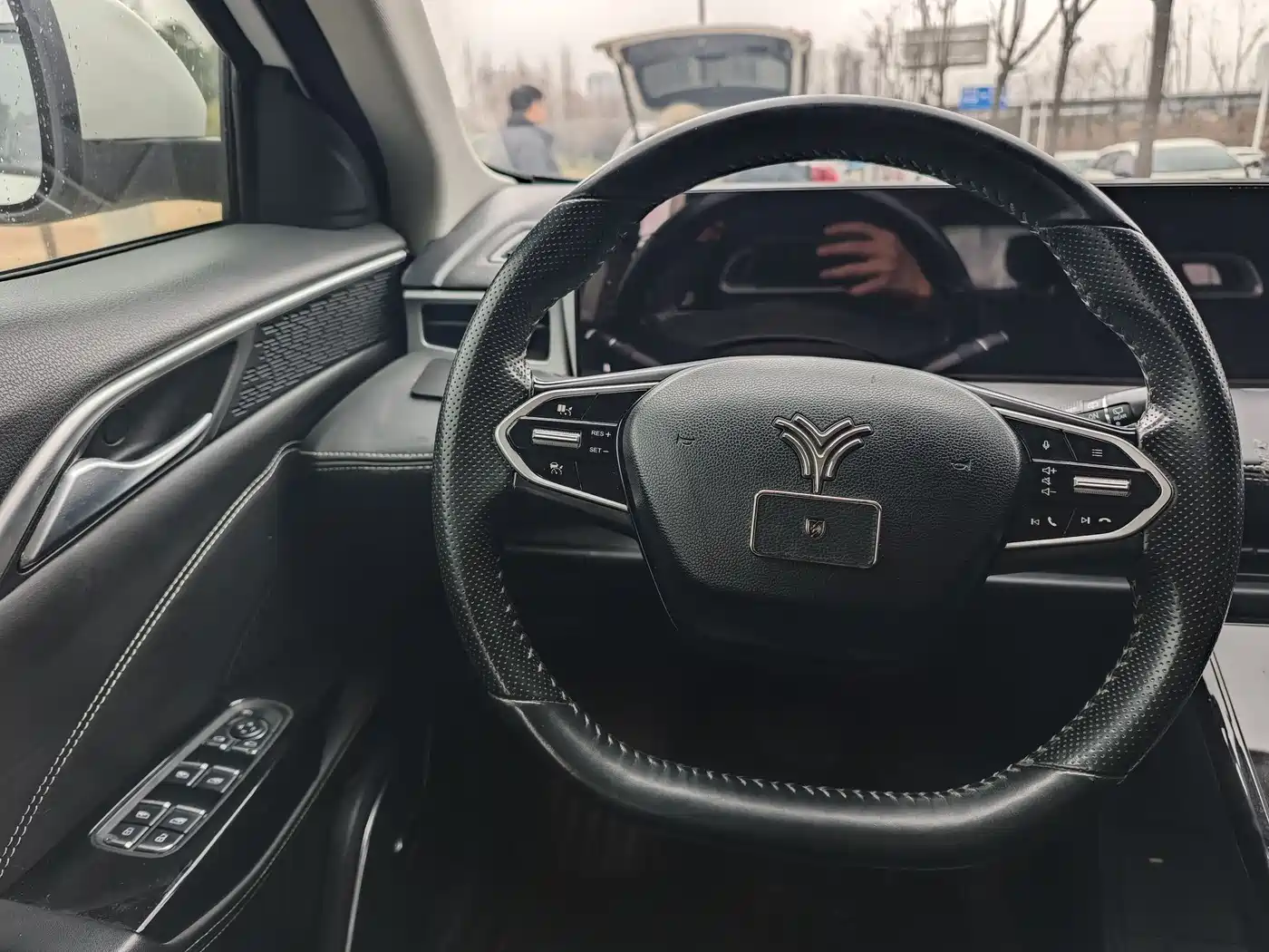 NEZHA AUTOMOBILE NEZHA U