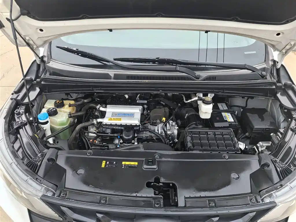 GAC Trumpchi Trumpchi M6 2023 PRO 270T DCT Luxury Edition фото 17