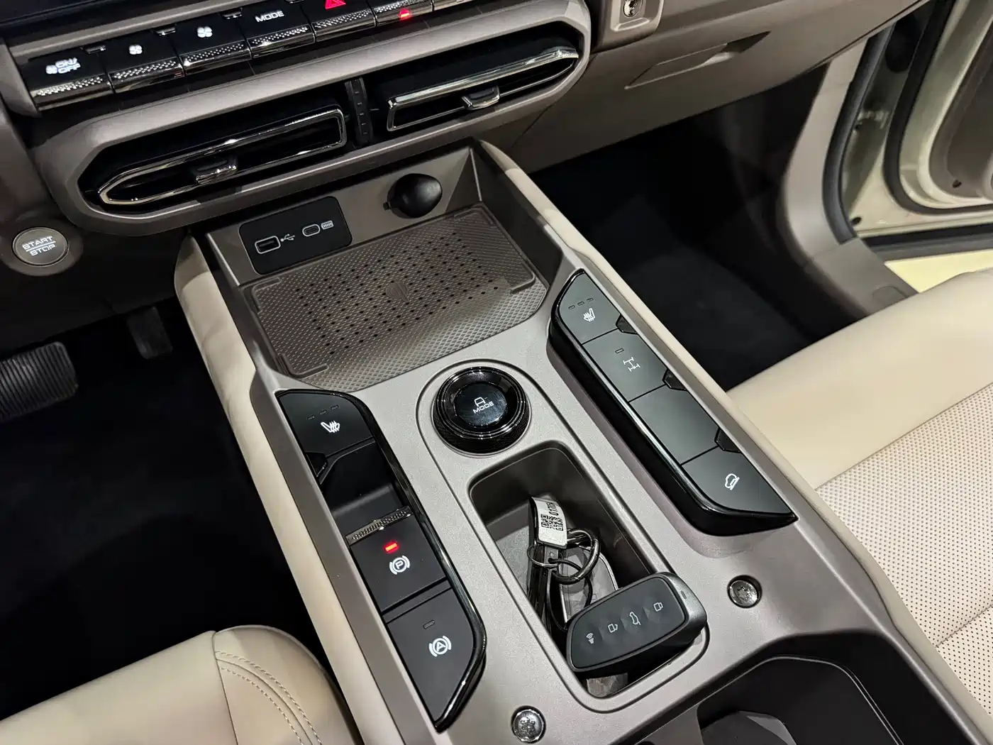 Haval Second-Generation Big Dog New Energy 2026 2025 Hi4 145km Premium Edition