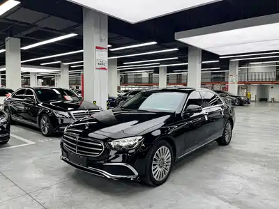 Mercedes-Benz E