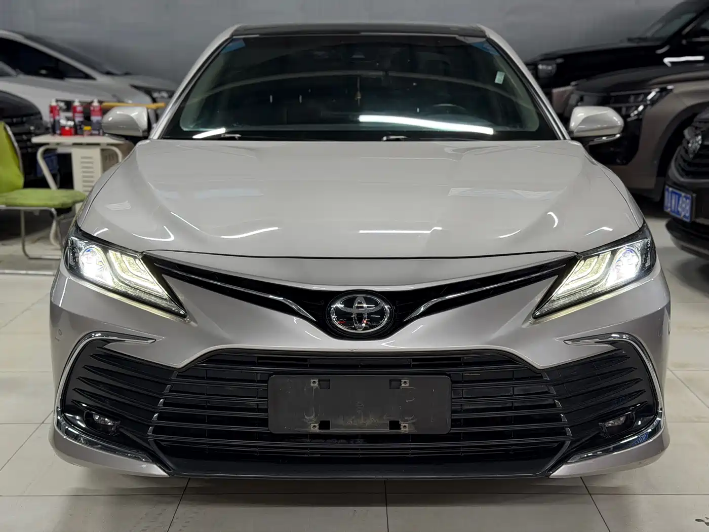 Toyota Camry 2021 2.5G Luxury Edition фото 2