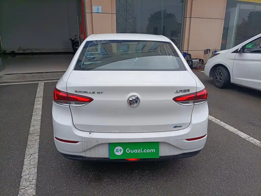 Buick Excelle 2021 Facelift 1.3T Auto Mild Hybrid Elite фото 6