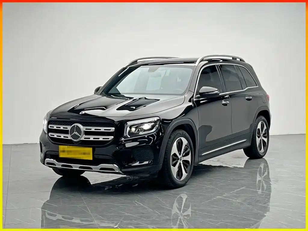 MERCEDES-BENZ GLB