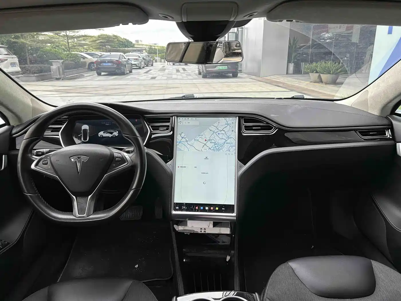 Photo 6 - Tesla Model S