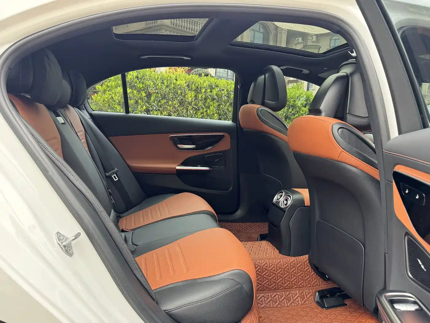 Mercedes-Benz C-Class 2022 C 260 L Sport Edition фото 13