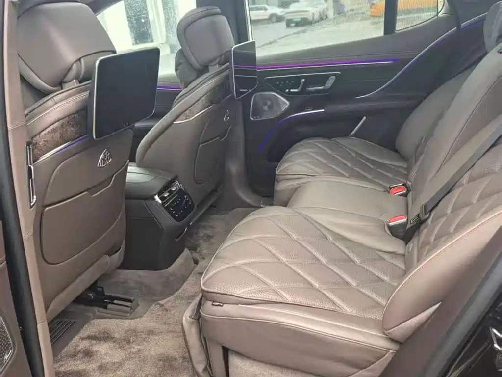 MERCEDES-BENZ MAYBACH EQS SUV