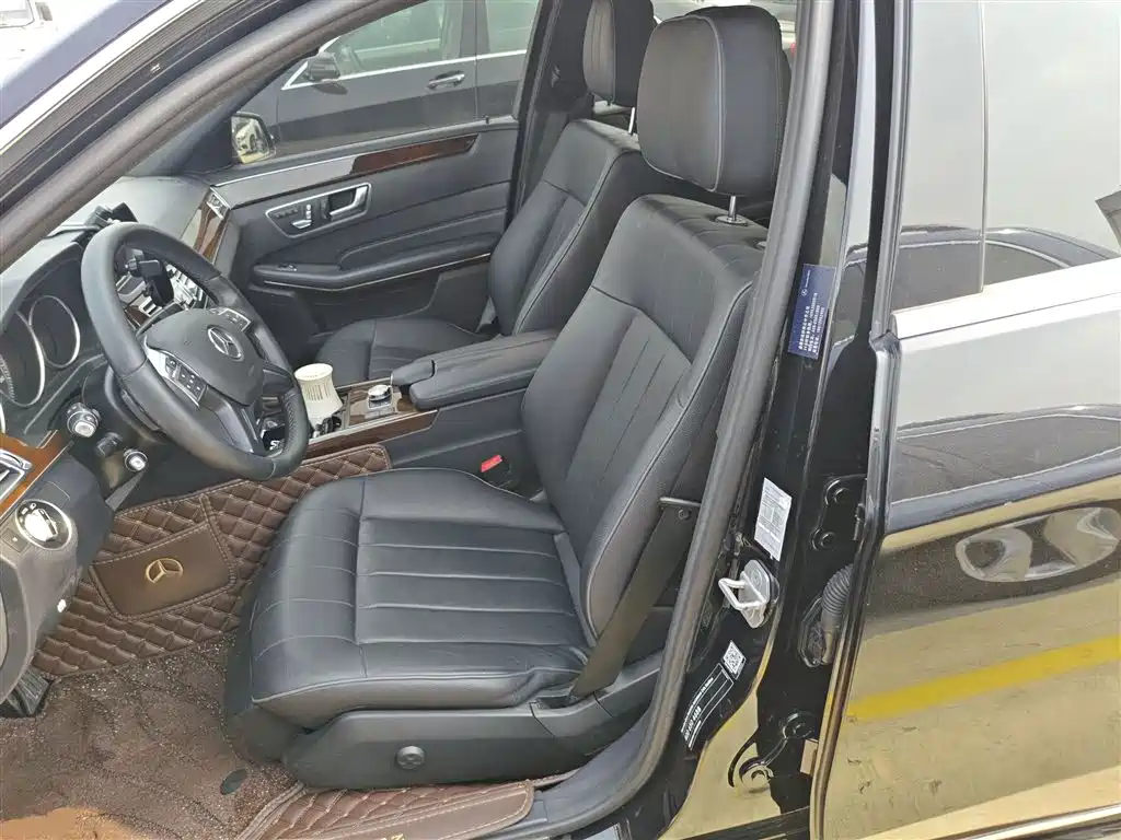 Mercedes-Benz E-Class 2015 E 200 L фото 8