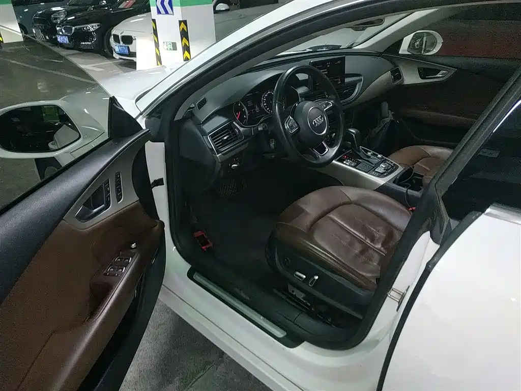 Audi A7 2017 40 TFSI Progressive фото 16