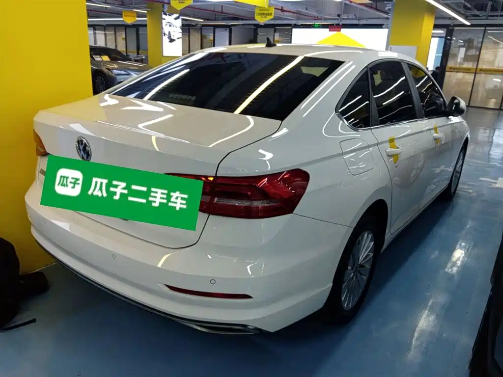 Volkswagen Lavida 2019 1.5L Automatic Comfort Edition China VI фото 5