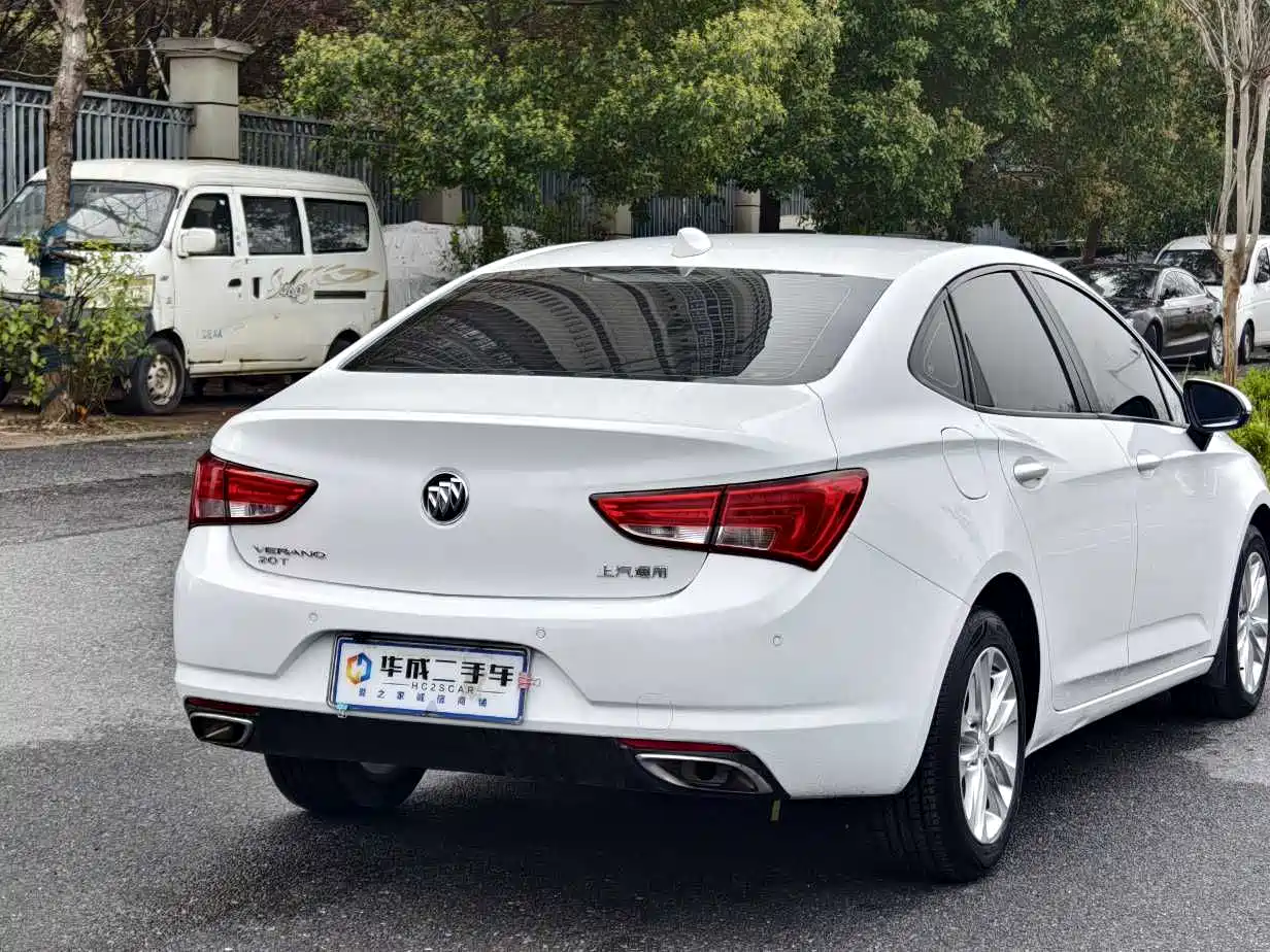 Buick Verano 2018 Sedan 20T Dual Clutch Leading фото 8