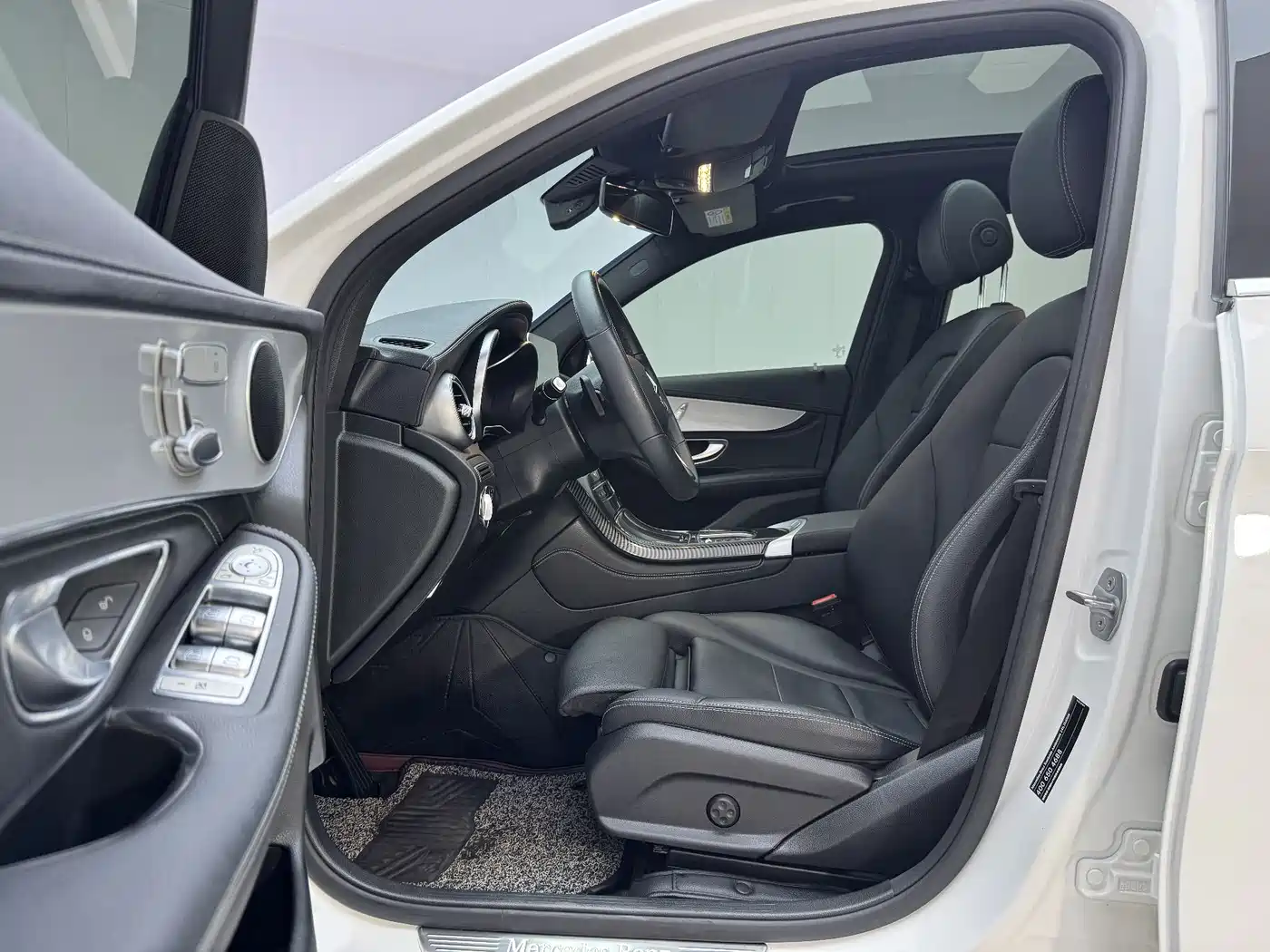 Mercedes-Benz GLC 2020 GLC 260 L 4MATIC Dynamic фото 26