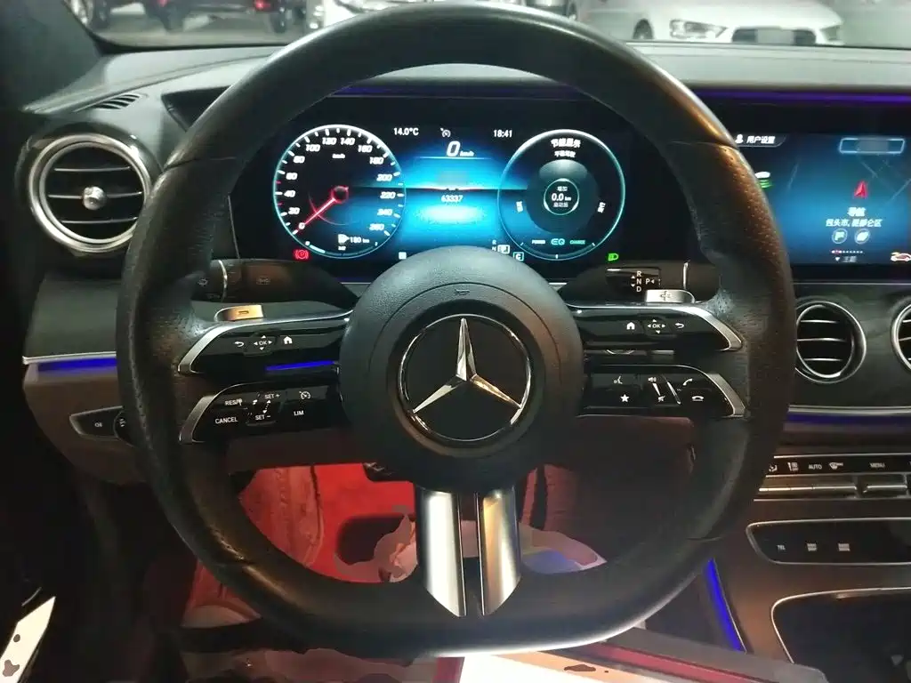 MERCEDES-BENZ E-CLASS