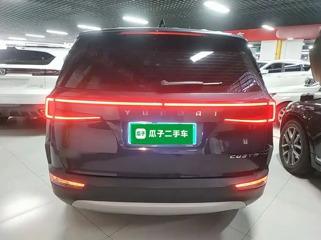Hyundai Custo 2021 2021 270TGDi Premium LUX