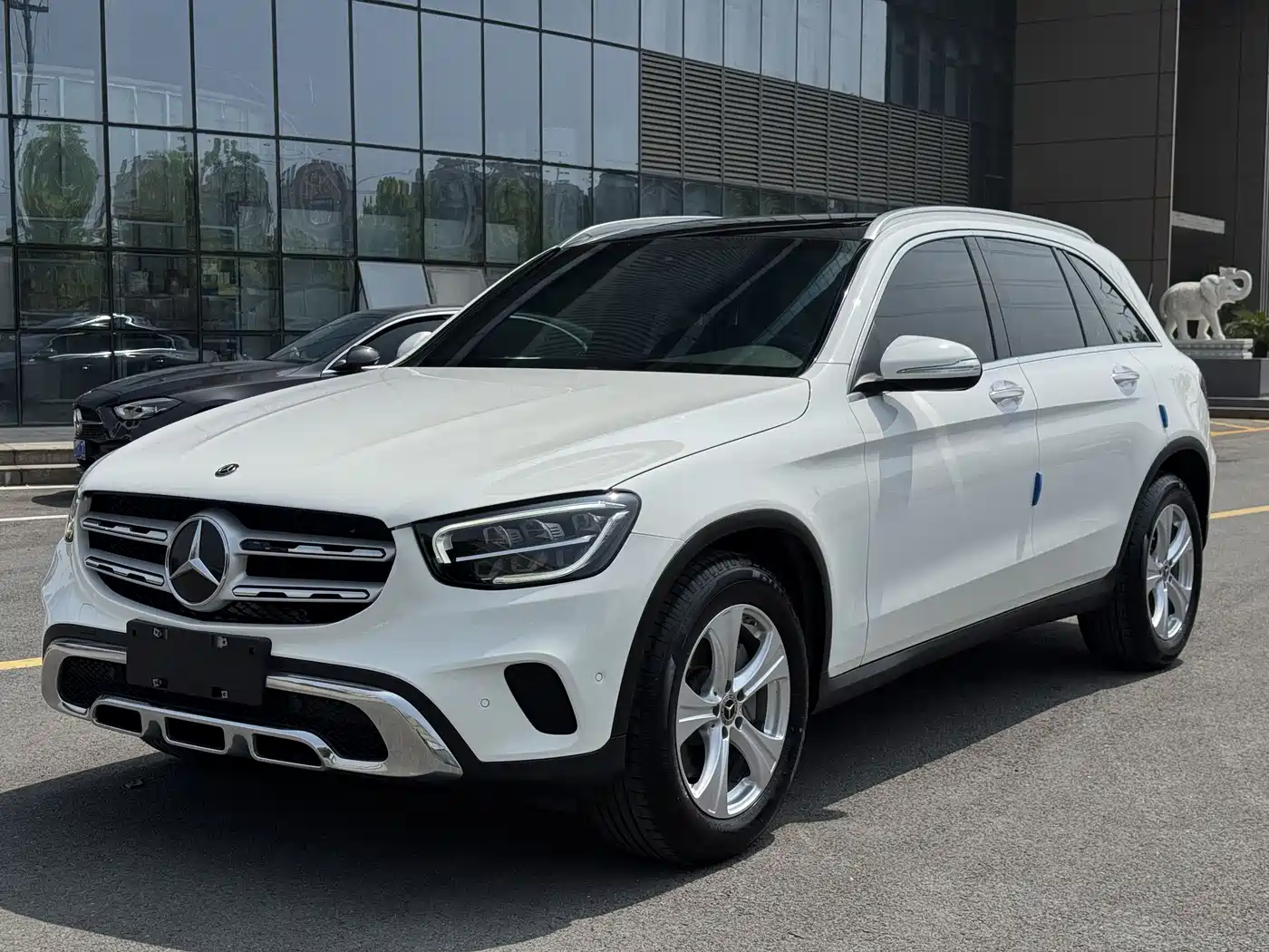 Mercedes-Benz GLC 2020 GLC 260 L 4MATIC Dynamic