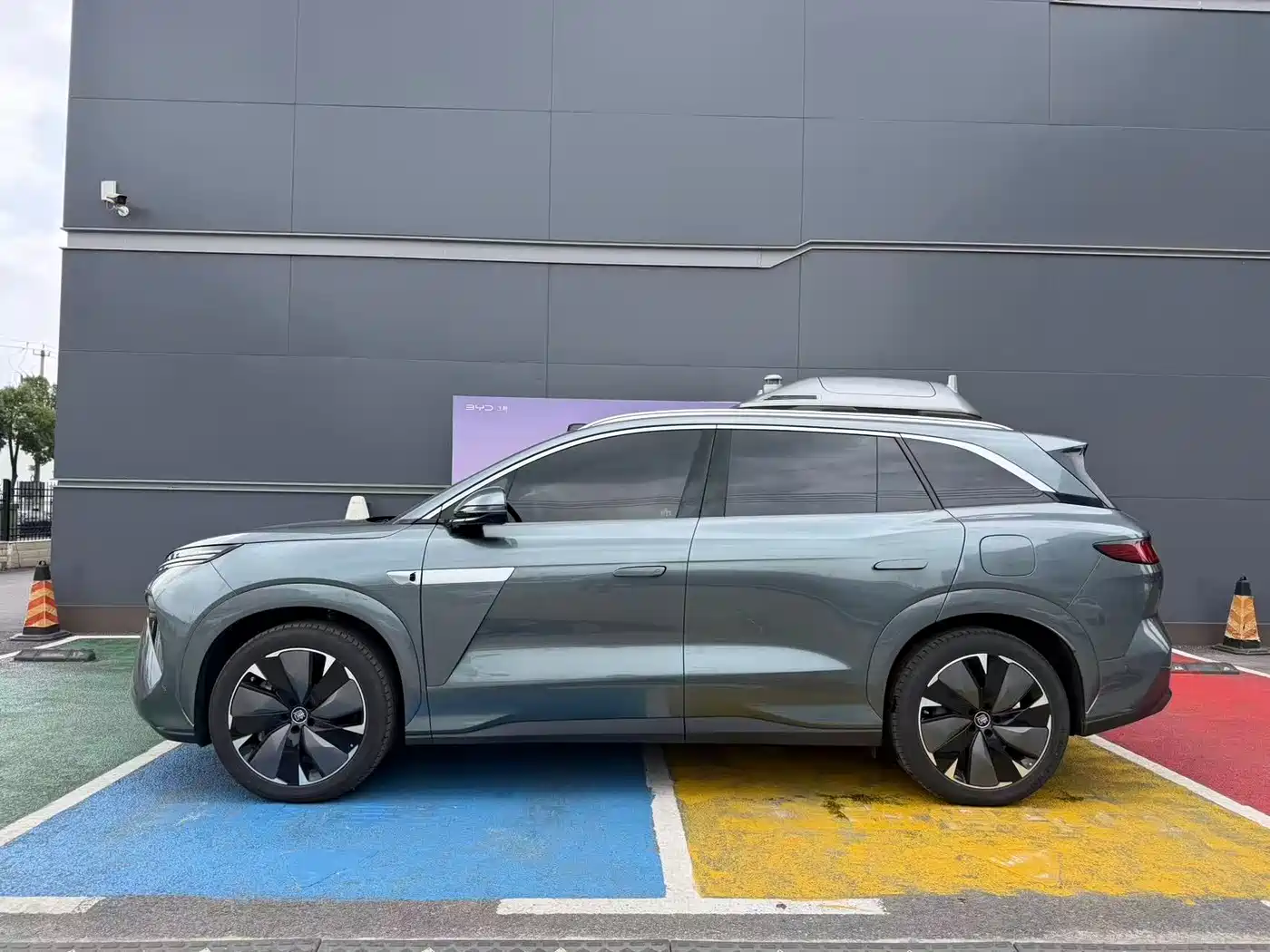 BYD Tang L 2025 2025 DM 175KM Drone Player Edition