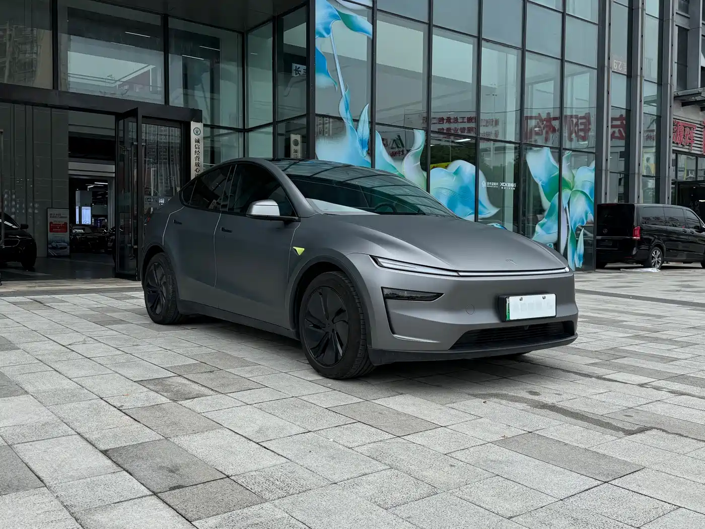 Фото 3 - Tesla Model Y