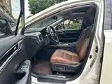 Photo 11 - Lexus RX