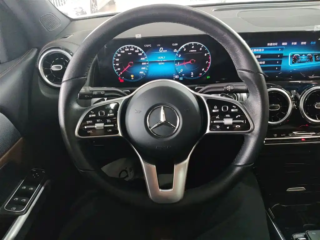 Mercedes-Benz GLB 2023 GLB 200 Dynamic фото 11