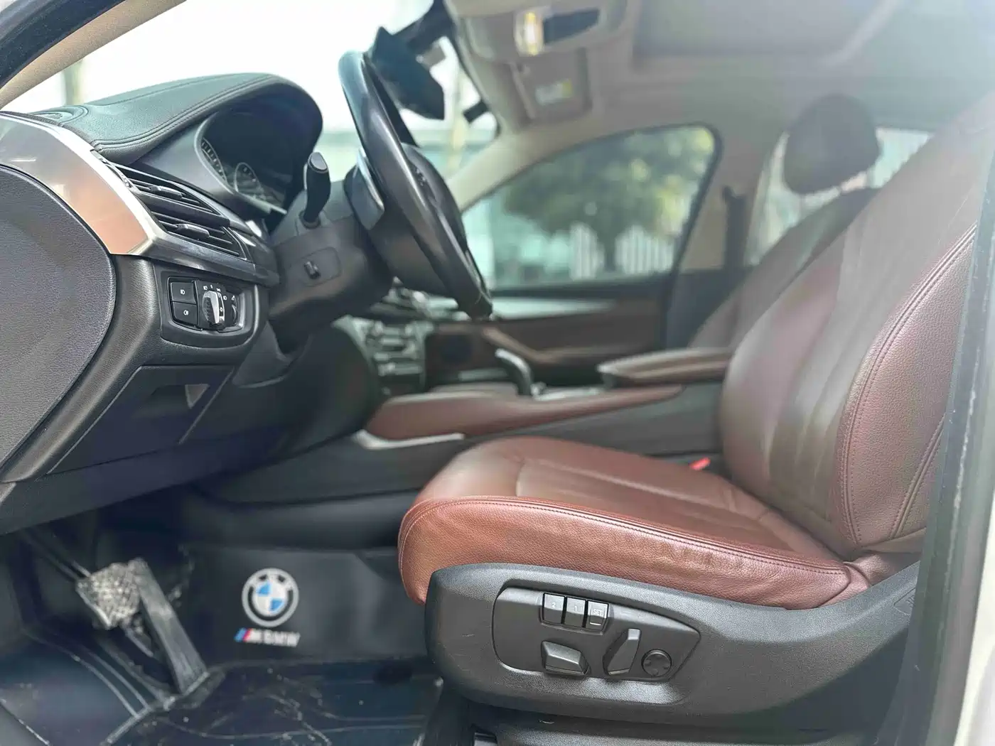 BMW X6 2017 xDrive35i Leading фото 10