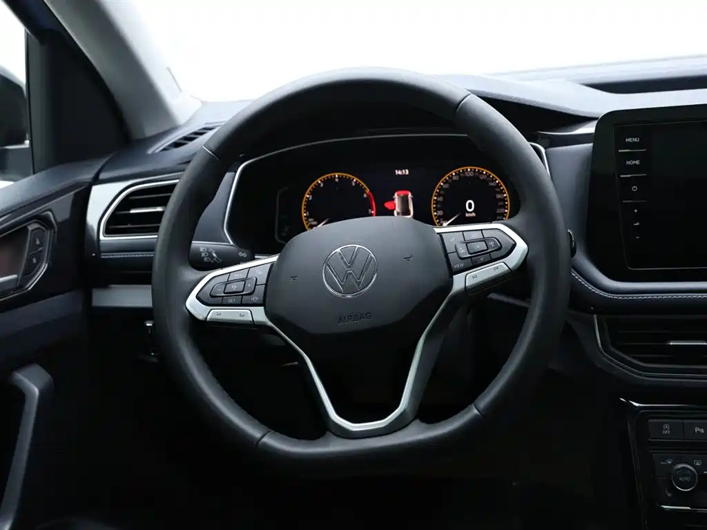 Volkswagen Tharu 2025 New Edge 300TSI Enjoyment Edition фото 16