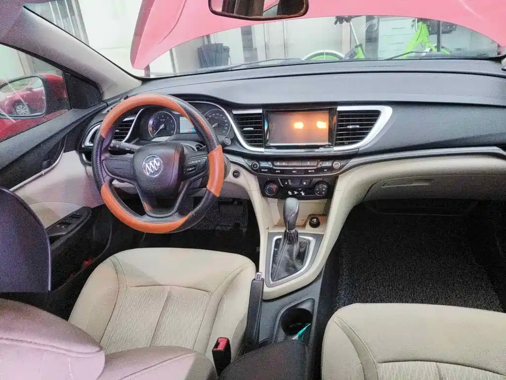 Фото 12 - Buick Excelle