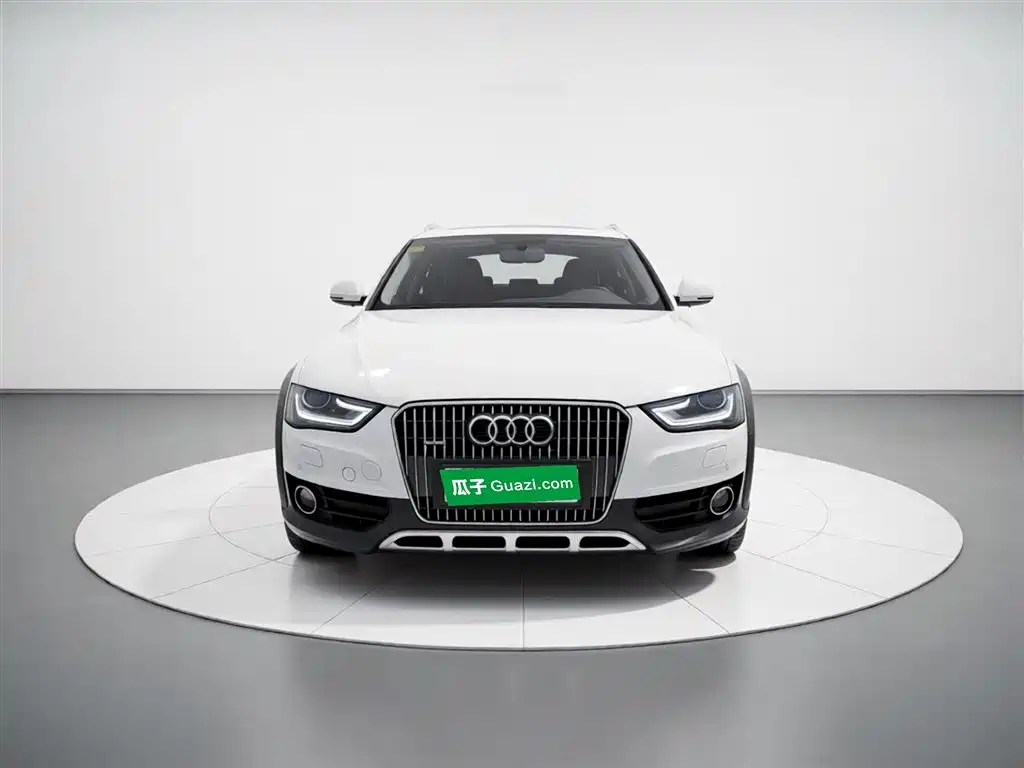 Audi A4 (Import) 2014 40 TFSI allroad quattro plus фото 24