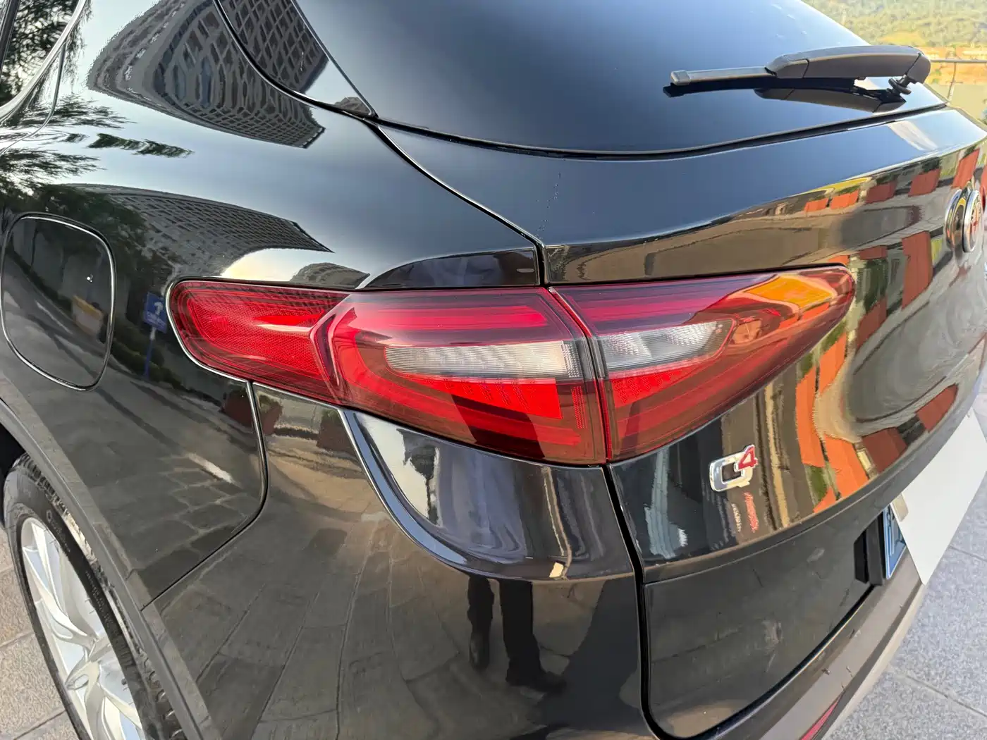 Фото 36 - Alfa Romeo Stelvio