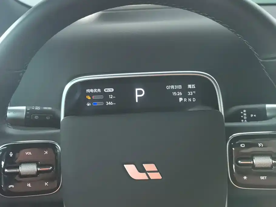 Li Auto L8 2025 2025 Ultra Smart Renewal Edition