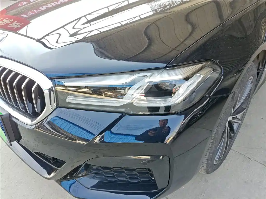 BMW 5 Series 2023 530Li Leading M Sport Package фото 24