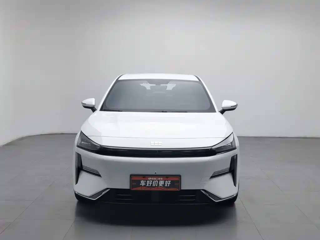 Geely Galaxy Galaxy L6 2025 2025 EM-i 140km Voyage Edition
