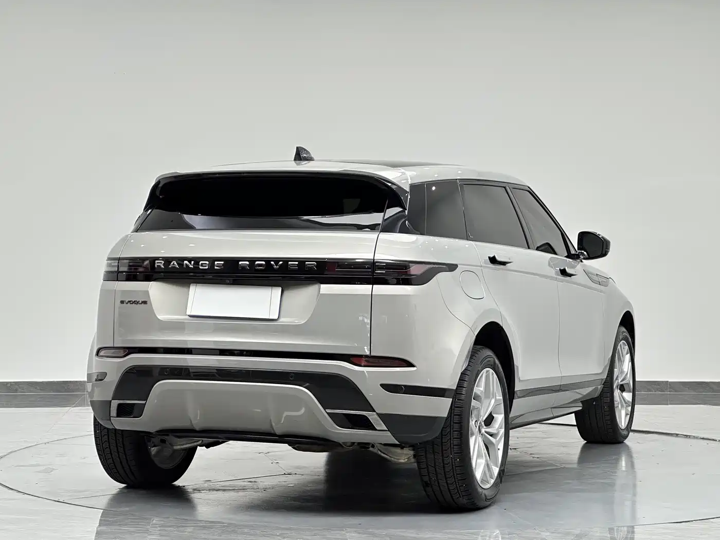 Land Rover Range Rover Evoque 2025 2024 Range Rover Evoque L 200PS Glowing Elegance Edition
