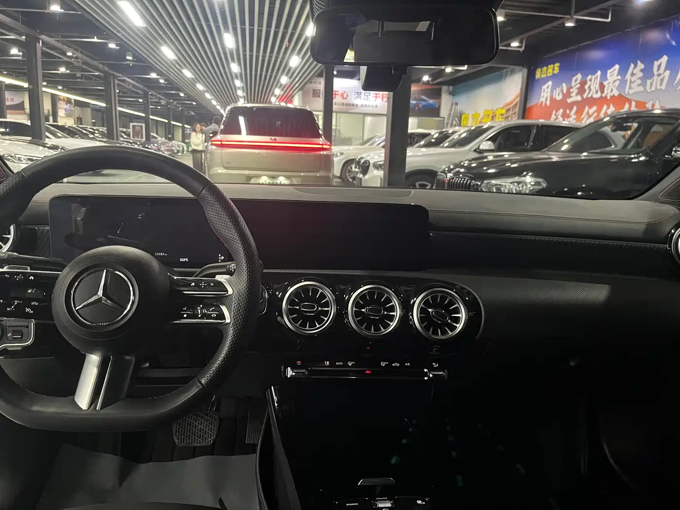 Mercedes-Benz A-Class 2024 A 200 L Fashion Edition фото 6