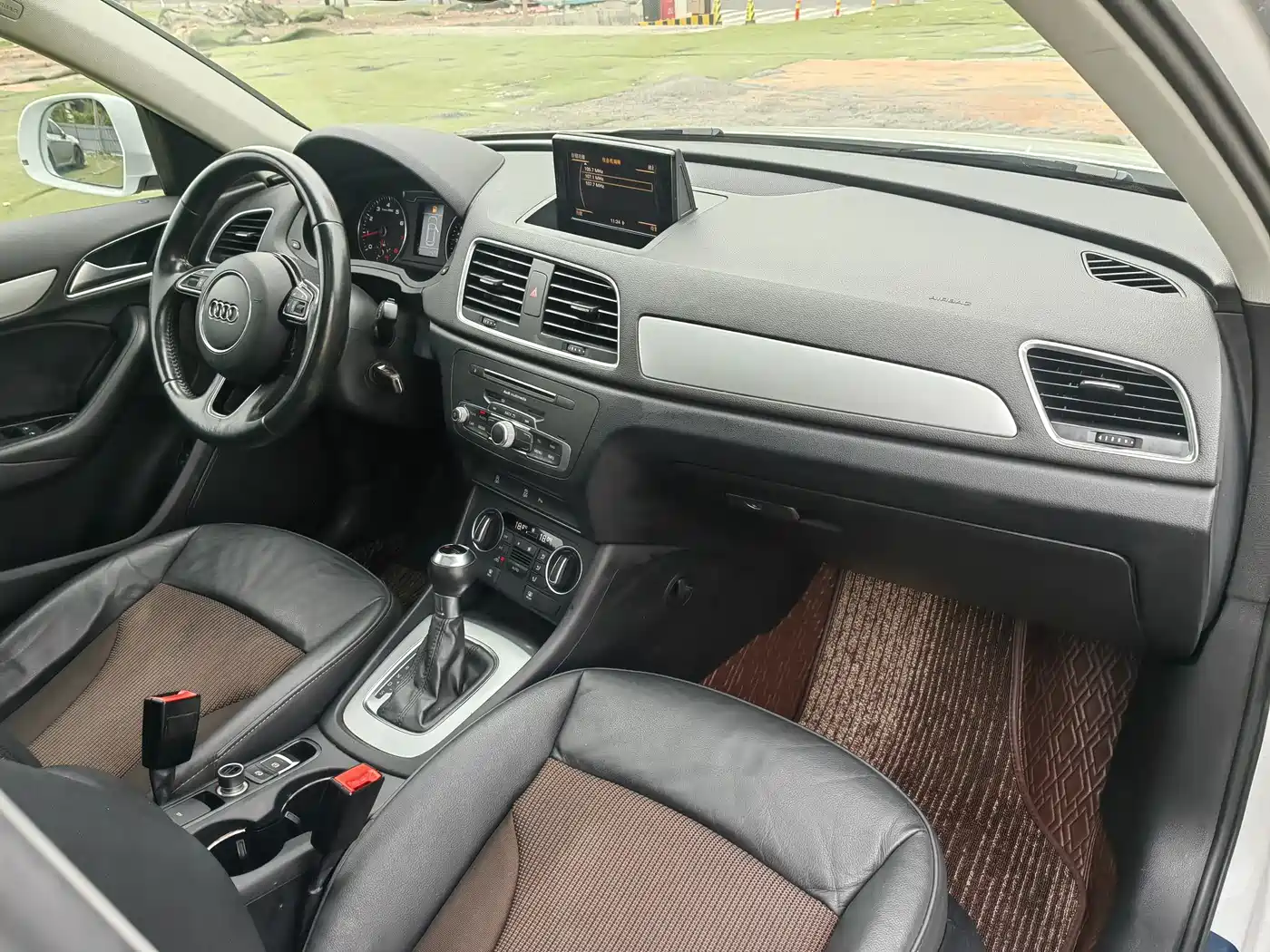 Audi Q3 2017 30 TFSI Fashion фото 4