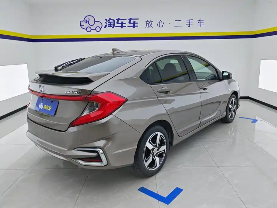 Honda Gienia 2017 2017 1.5L CVT Style Edition