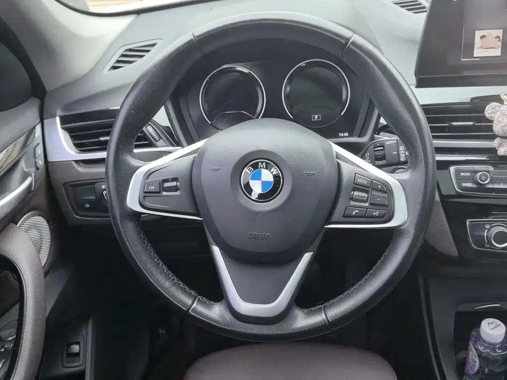 Фото 11 - BMW X1