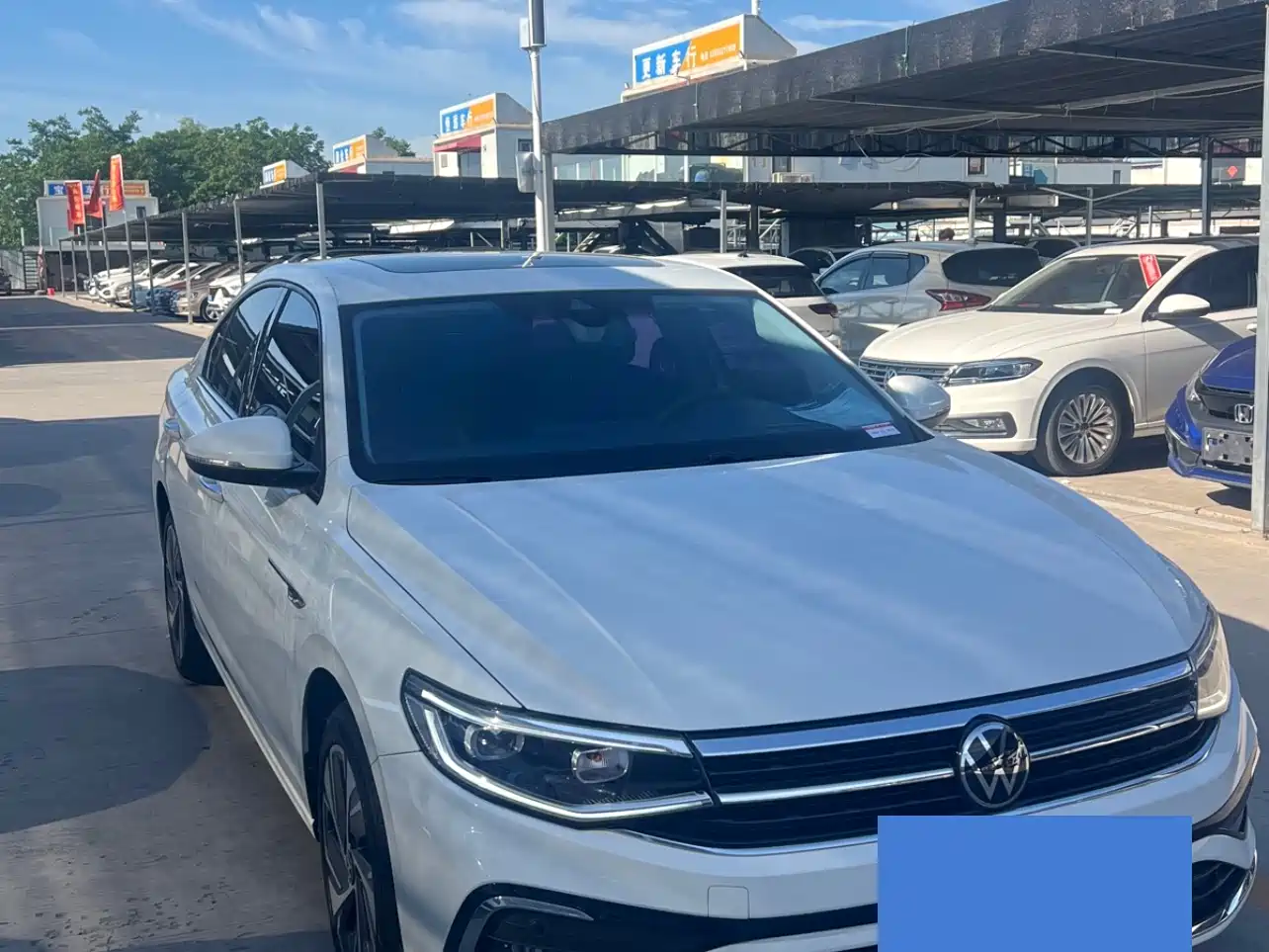 Volkswagen Bora 2024 300TSI DSG Premium Ride Edition фото 3