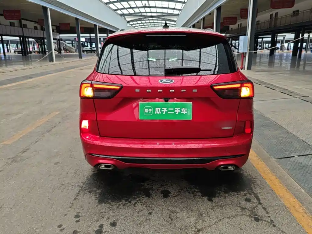 Ford Escape 2021 2020 EcoBoost 245 AWD ST-LINE