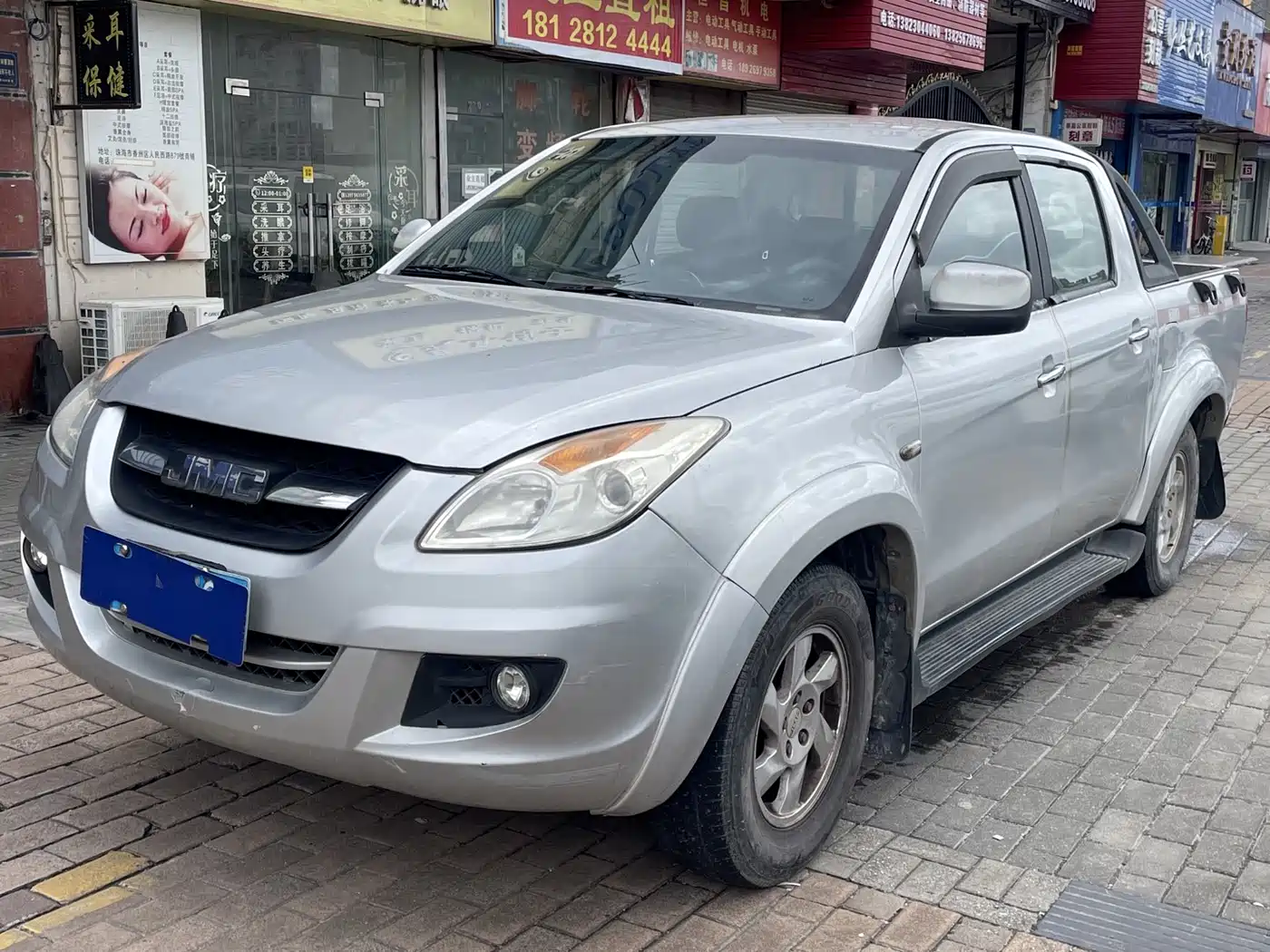 Jiangling Yuhu 7 2016 2016 2.4L 2WD Ultra Luxury 4G69