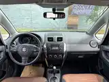 Фото 9 - Suzuki SX4