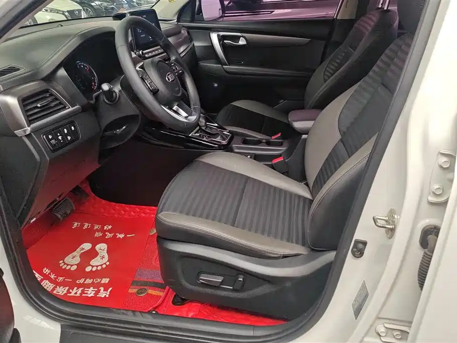 Kia Sportage 2018 2.0L Automatic Smart Luxury (China V) фото 9
