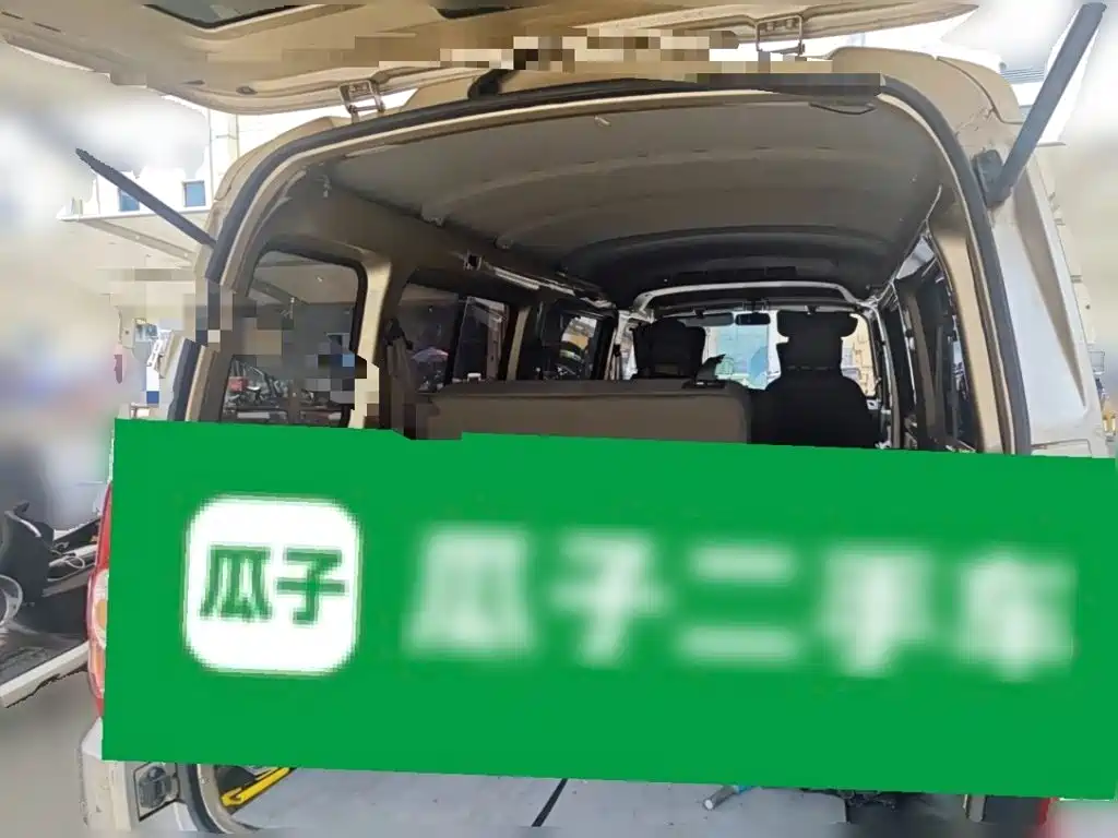 Wuling Motors Wuling Rongguang EV 2021 2020 Passenger Van Basic 7-seater 300KM