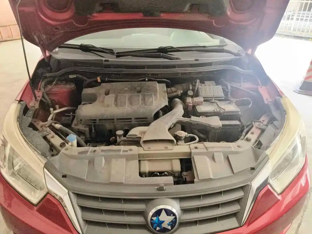 Venucia R50 2013 2013 1.6L Manual Fashion