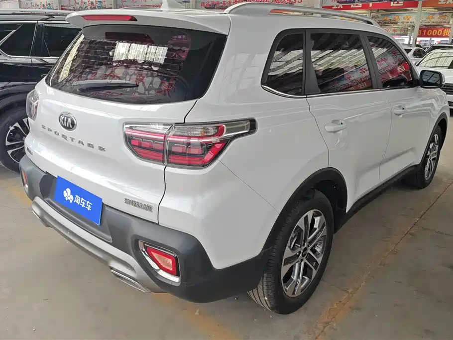 Kia Sportage 2018 2.0L Automatic Smart Luxury (China V) фото 3