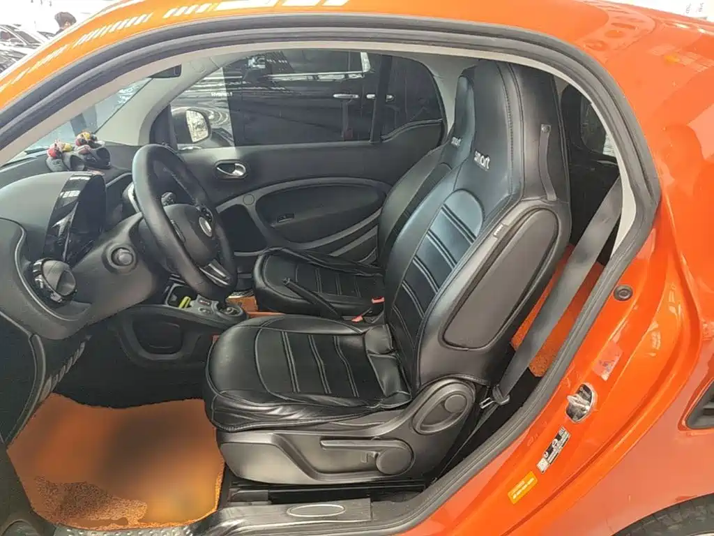 Photo 17 - smart fortwo